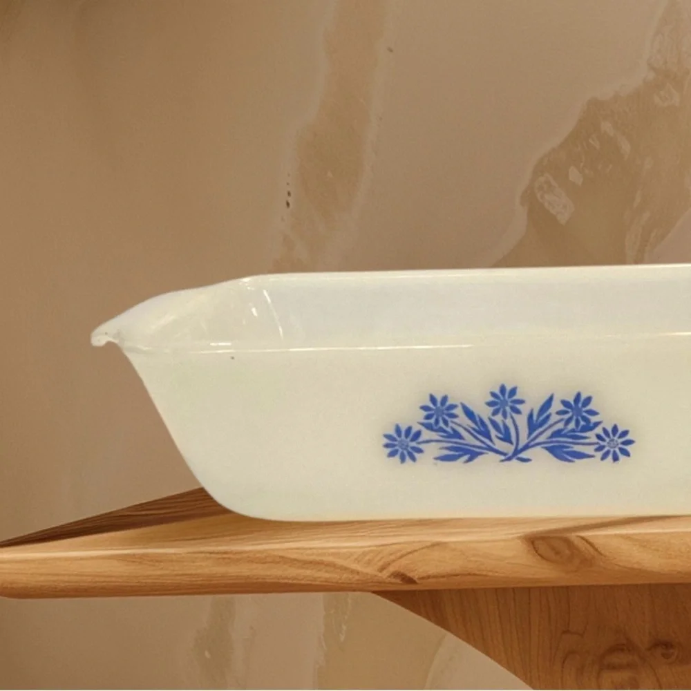 Vintage Anchor Hocking Fire King Blue Cornflower 1 Quart Bread Loaf Dish